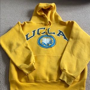 UCLA College sweatshirt